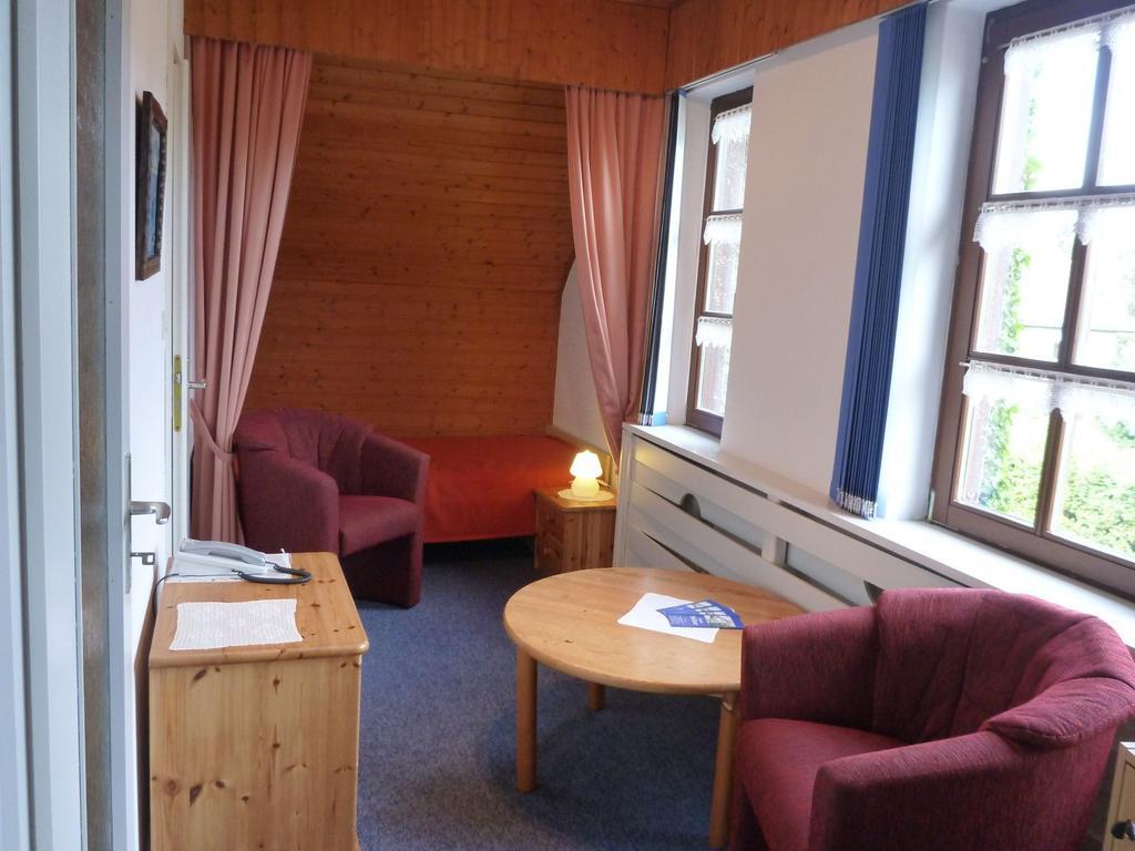 Hotel-Pension Stoeber Jever Ruang foto