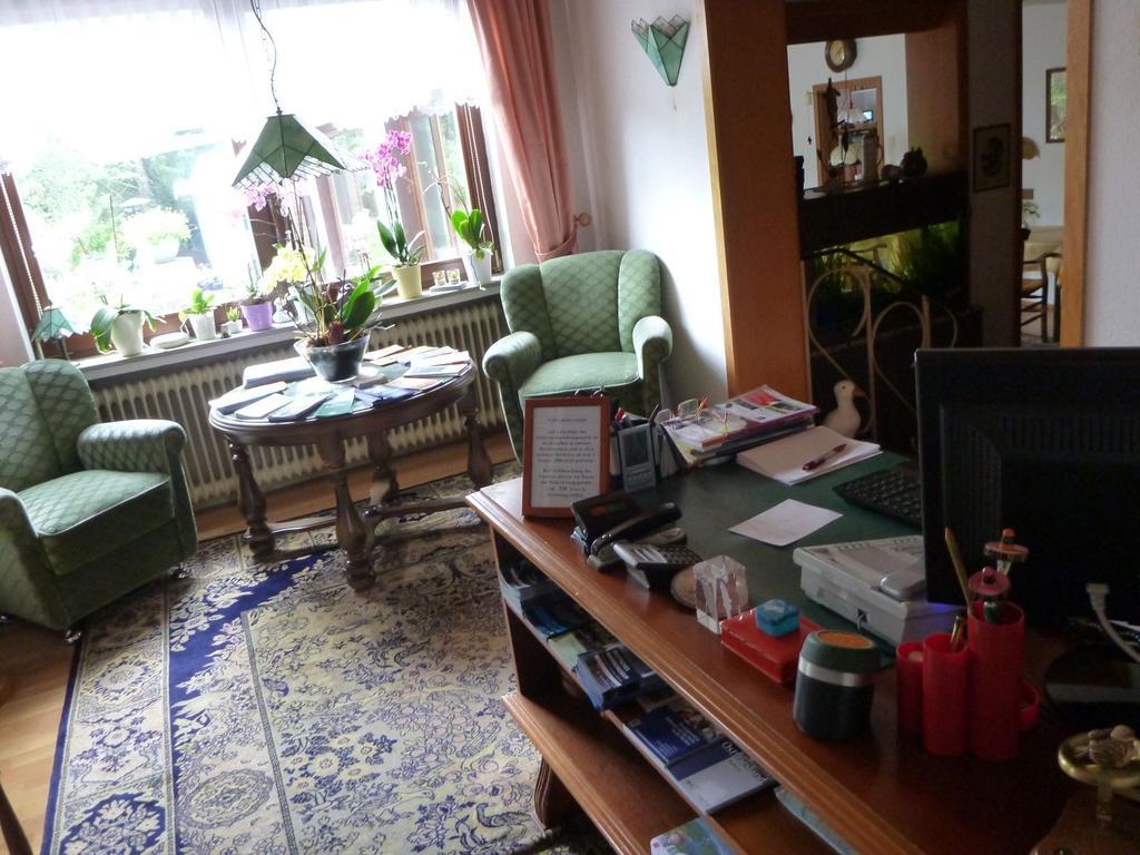 Hotel-Pension Stoeber Jever Bagian luar foto